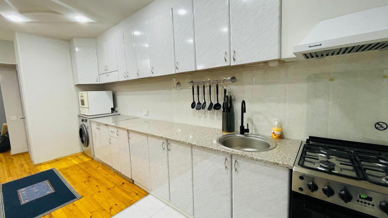 3-Bedroom Apartment On Ohunboboev Tashkent Ngoại thất bức ảnh